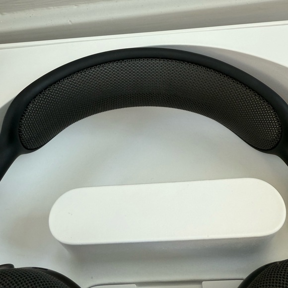 Apple Airpods Max - Picture 8 of 8